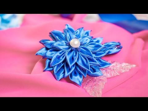 Видео: Цветок Канзаши с Заостренными Листьями (мастер класс) / DIY Kanzashi