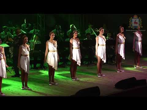 Видео: Микис Теодоракис - "Сиртаки"