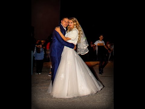 Видео: Сватбата на Салих и Дунка Кехайови 07.09.2019 с.Кръстава - част 2