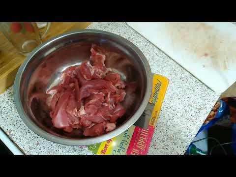 Видео: Московская сторожевая: особенности кормления