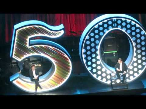 Видео: Михаил Ефремов и Олег Меньшиков   Диалог Чацких