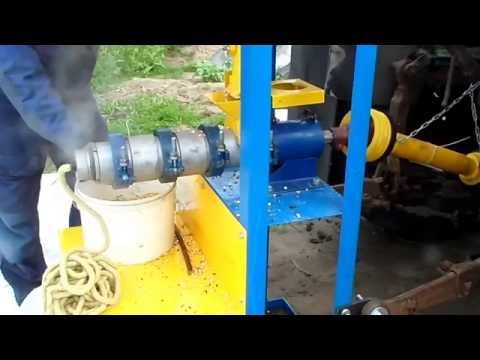 Видео: Испытание экструдера для кормов от вала отбора мощности МТЗ 80. Приобретайте экструдеры ФАВОР от ВОМ