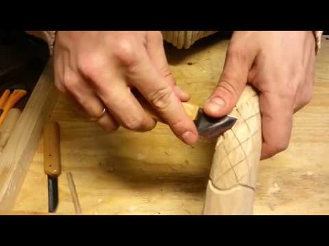 Видео: Самая простая плетенка. Резьба по дереву