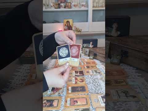 Видео: ПОРТРЕТ НА МОЯТ ЛЮБИМ - минало, настояще, бъдеще 🔮 ♥️📖