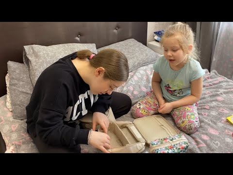 Видео: ВЛОГ. Снова болеем. Нашла Карточки Гадкий Я 3 / Мисс Фаина Влог