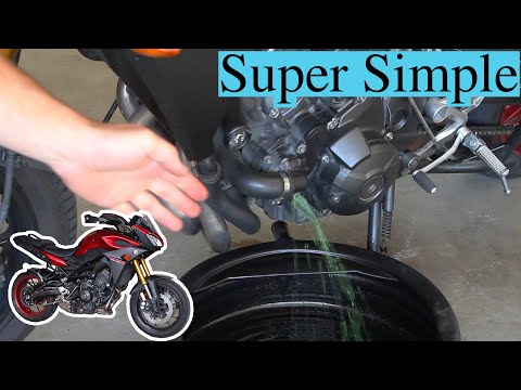 Видео: FJ09 Как заменить охлаждающую жидкость - MT09 FZ09 XSR Yamaha CP3