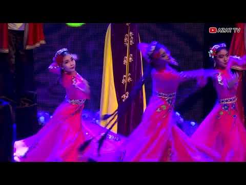 Видео: Уйгурский танец "Келин достлар ойнайли"