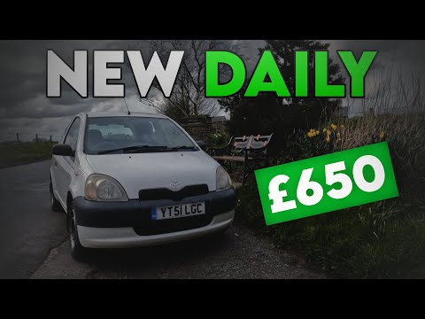 Видео: Мой НОВЫЙ ежедневный водитель — обзор Toyota Yaris Mk1