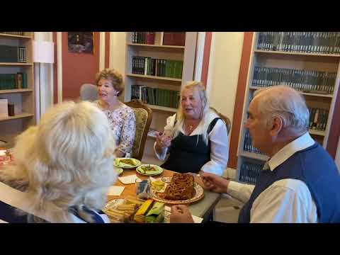 Видео: Танго "Первая встреча". Владимир Бескибалов, Людмила Веверис, рояль - Елена Леменкова