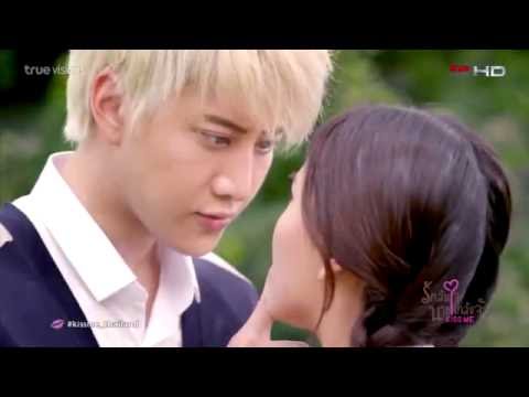 Видео: Озорной поцелуй{Kiss me} - Люби меня!