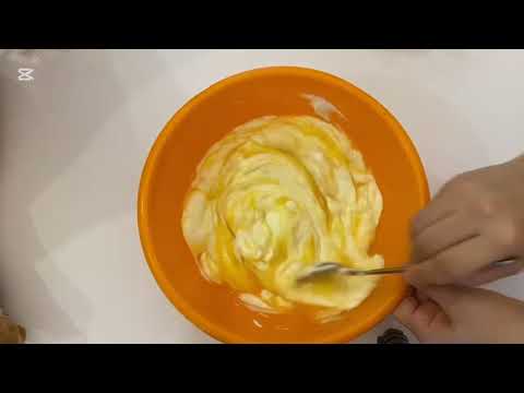 Видео: Сметанник: How to Make the Perfect Sour Cream Pie