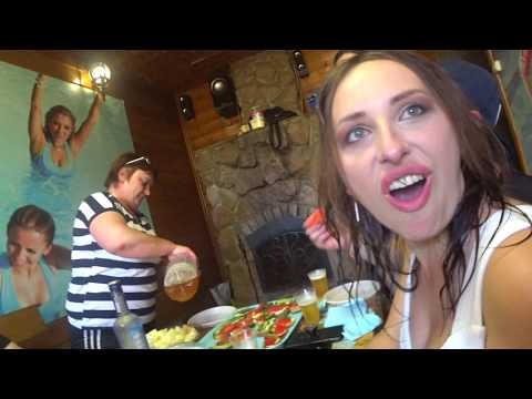 Видео: Празднование Батиного дня рождение в сауне исполнилось 59 лет застолье пьянка в сауне гулянка