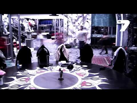 Видео: Къртицата 09.04.2014 част 4 от 4