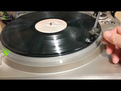 Видео: Тонармы и коробленая (погнутая) пластинка