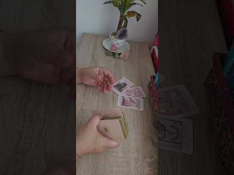 Видео: Какво мисли той за мен? Какви ще бъдат следващите му стъпки?