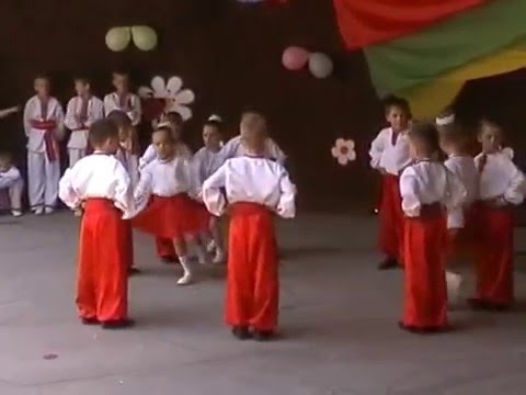 Видео: Вишеньки-черешеньки садочок №2 м.Кременець