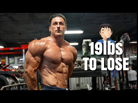 Видео: Как мне набрать вес для Mens Physique?!