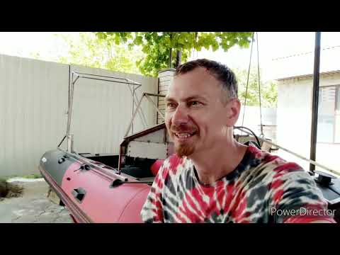 Видео: Семейный катерок из обычной ПВХшки.