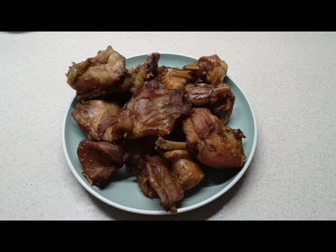 Видео: Як приготувати кролика соковитим і ніжним. Смачний рецепт / How to cook a juicy and tender rabbit.