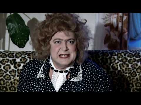 Видео: Городок абсурда