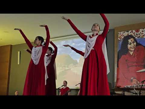 Видео: Огни Дивали над Рязанью.  Концерт кавалли группы "Кайлаш" 2025г.