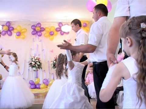 Видео: Танець донечок з татами, Випускний 2015, ДНЗ №8 Казка м.Броди, група "Дивосвіт"