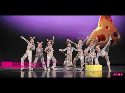 Видео: SMART DANCE, хореограф Анна Архипова, «Мышата на охоте»