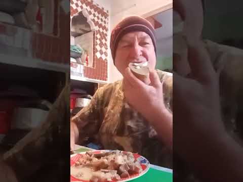 Видео: На обзор сельдь для салата кубики из магазина покупочка