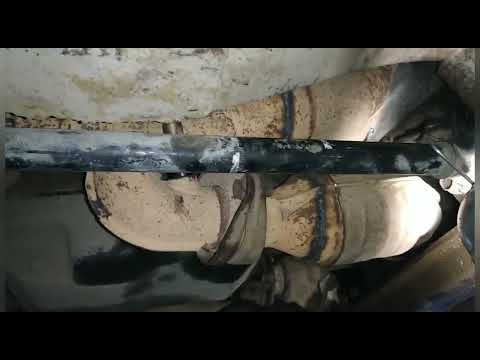 Видео: Mitsubishi Montero Sport замена катализаторов на пламегасители
