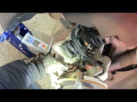 Видео: Как заменить задние тормоза Land Rover Discovery Sport 2017 года