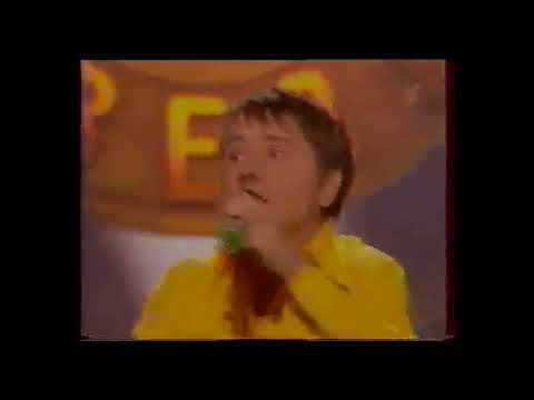 Видео: Михаил Гребенщиков, Алексей Кабанов, Александр Бердников поют песню "Полуфабрикаты"