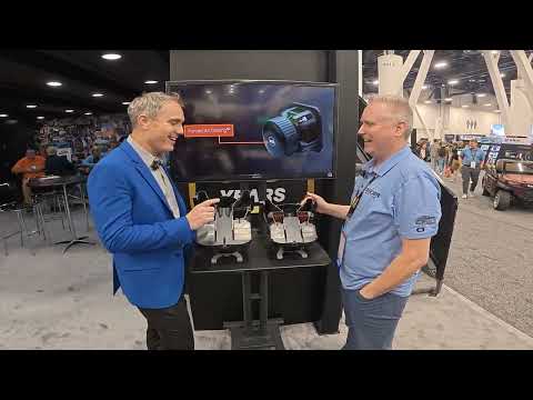 Видео: SEMA Show 2025: Kicker сравнивает новые SoloX с SoloX
