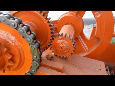 Видео: Транспортерная картофелекопалка