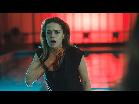 Видео: ГОДНЫЙ МИСТИЧЕСКИЙ ТРИЛЛЕР! ЖУТКИЕ СОБЫТИЯ В РОСКОШНОМ ОТЕЛЕ! Холодная река