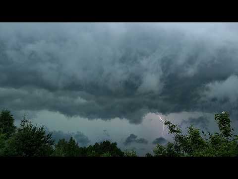Видео: ⚡🌪️Тот самый ураган Орхан с торнадо. Мощная залповая гроза в Подмосковье 5 июля 2024 днем. Часть 1