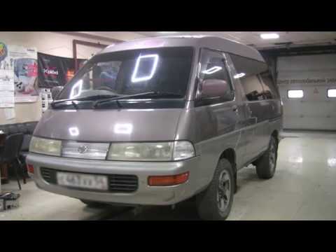 Видео: Toyota Town Ace YR30. Ремонт. Замена верхних рычагов.