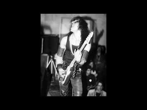 Видео: Чёрный Обелиск - Концерт в Центральном доме туриста, Москва 1987