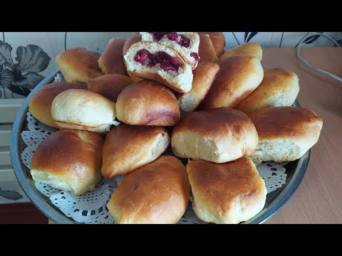 Видео: Дрожжевые пироги с вишней