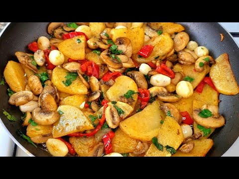 Видео: Вкусный рецепт жареной картошки с грибами на сковороде ❗ Даже вкуснее мяса 😋