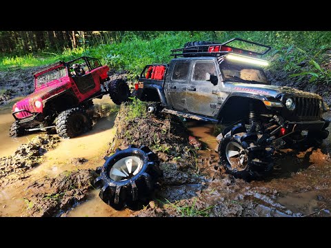 Видео: ОТОРВАЛО колесо на JEEP GLADIATOR! Бездорожье не щадит никого. RC OFFroad 4x4