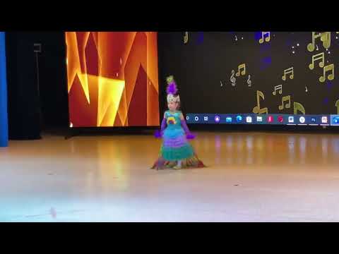 Видео: Танец Павлин - Диана