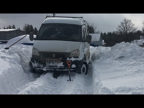 Видео: Расход топлива зимой. Сколько стоит съездить в деревню? По традиции засадил Соболя.