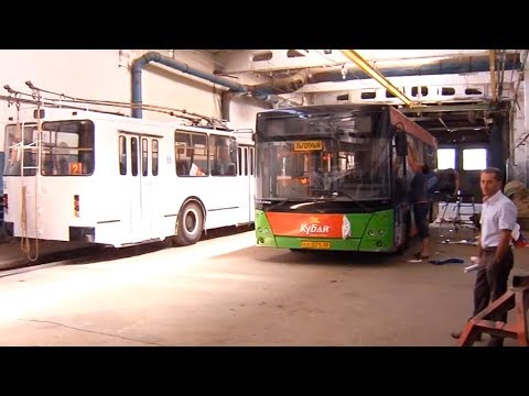 Видео: Троллейбусному парку 50 лет