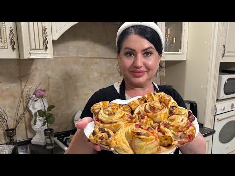 Видео: РЕЦЕПТ СЛАДКИХ УЛИТОК! ФРУКТОВАЯ НАЧИНКА ! ВКУСНО и БЫСТРО !