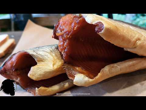 Видео: Рыба Вялено-Копченая в коптильне МясоДелов с Дымогенератором