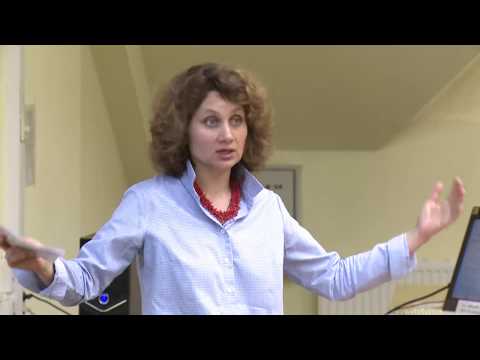 Видео: Трудная жизненная ситуация: чем помощь психолога отличается от дружеской поддержки