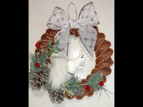 Видео: Рождественский венок ! Спиральное плетение из бумажной лозы!