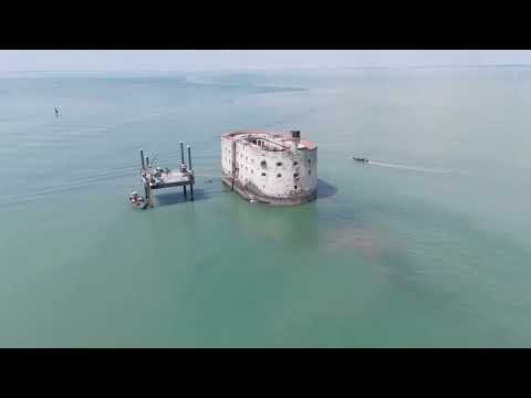 Видео: Заставка игры "Форт Боярд"