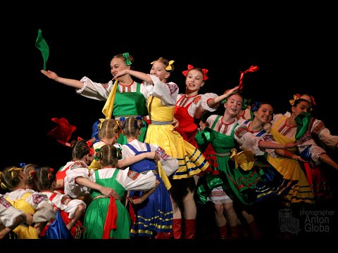 Видео: Русский танец "Девичий перепляс". Russian dance "Girl's Dance", Loktev Ensemble.