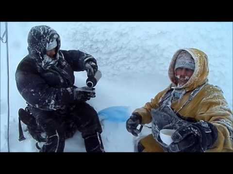 Видео: Конжаковский камень. Лыжный поход февраль 2016.